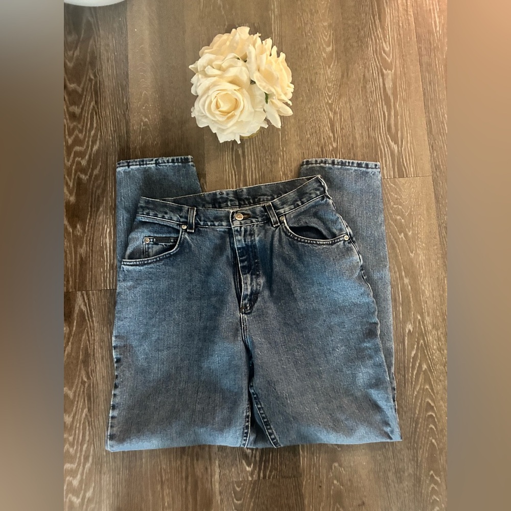 Lee Rivited 90’s, VTG, Women's Classic Straight Leg Denim Jeans, size 12 - Picture 3 of 5